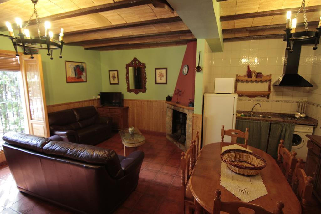Villa Mesoncillo NEO Hornos Exterior foto